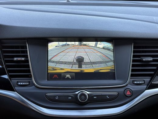 Opel Astra 1.2 Business Elegance Navi | Camera | Trekhaak ActivLease financial lease