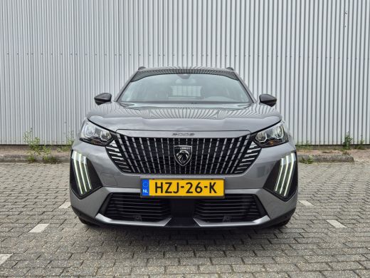 Peugeot 2008 1.2 130PK Allure | Voorstoelen verwarmd | Parkeersensoren voor & achter | 17 inch LMV | Zwarte he... ActivLease financial lease