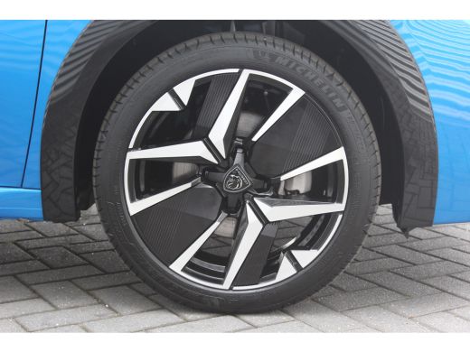 Peugeot 208 1.2 PURETECH 100PK GT PACK / NAVI / LEDER / CLIMA / PDC / 17" LMV / CAMERA / KEYLESS / ADAPT. CRU... ActivLease financial lease