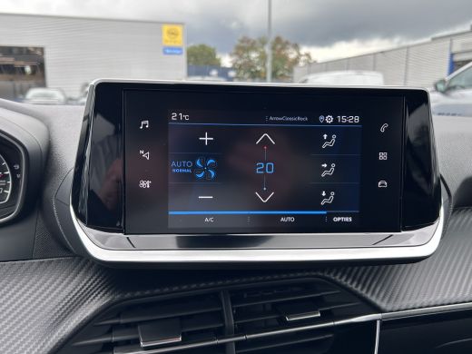 Peugeot 208 1.2 PureTech Allure 100PK | Lage kmstand!!! | Parkeersensoren | Climate Controle | Cruise Control... ActivLease financial lease