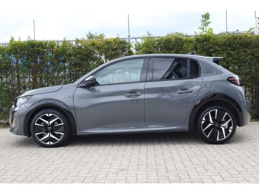 Peugeot 208 Hybrid 136 e-DCS6 GT Panoramadak | Navigatie | Camera voor & Achter | Carplay | Keyless | Climate | ActivLease financial lease