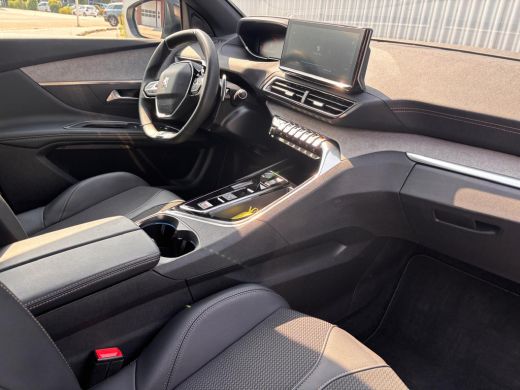 Peugeot 3008 1.6 PHEV 4WD 300PK GT | AUTOMAAT | 360 Camera | Panaroma dak | 18 inch LMV | Sfeerverlichting | A... ActivLease financial lease