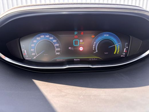 Peugeot 3008 1.6 PHEV 4WD 300PK GT | AUTOMAAT | 360 Camera | Panaroma dak | 18 inch LMV | Sfeerverlichting | A... ActivLease financial lease