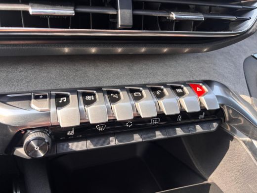 Peugeot 3008 1.6 PHEV 4WD 300PK GT | AUTOMAAT | 360 Camera | Panaroma dak | 18 inch LMV | Sfeerverlichting | A... ActivLease financial lease