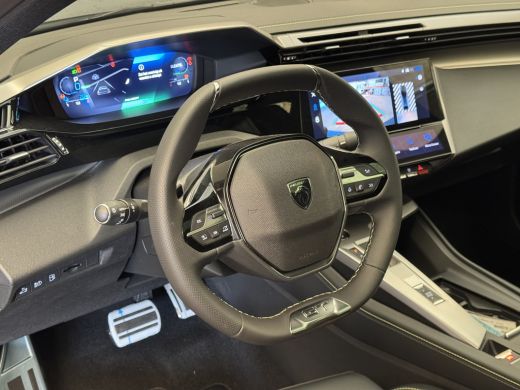 Peugeot 408 GT Plug-in Hybrid | 19" lichtmetalen velgen 'GRAPHITE' | Adaptieve cruise control | Bekleding Alc... ActivLease financial lease