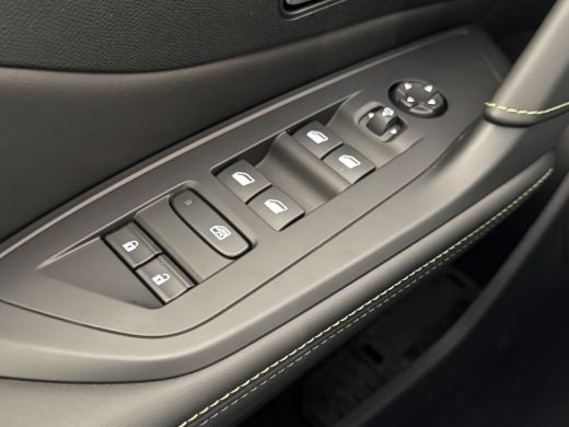 Peugeot 408 GT Plug-in Hybrid | 19" lichtmetalen velgen 'GRAPHITE' | Adaptieve cruise control | Bekleding Alc... ActivLease financial lease