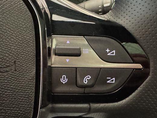 Peugeot 408 GT Plug-in Hybrid | 19" lichtmetalen velgen 'GRAPHITE' | Adaptieve cruise control | Bekleding Alc... ActivLease financial lease