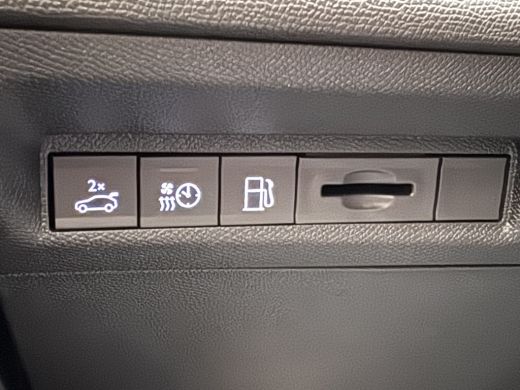Peugeot 408 GT Plug-in Hybrid | 19" lichtmetalen velgen 'GRAPHITE' | Adaptieve cruise control | Bekleding Alc... ActivLease financial lease