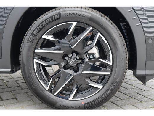 Peugeot 5008 1.2 HYBRID 136PK 7-ZITS GT AUTOMAAT / NAVI / LEDER / CLIMA / FULL-LED / 19" LMV / KEYLESS / PANO... ActivLease financial lease