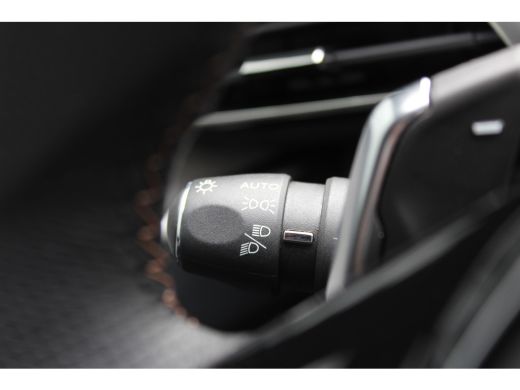 Peugeot 5008 1.2 PURETECH 130PK GT PACK AUTOMAAT / NAVI / CLIMA / PDC / 19" LMV / CAMERA / KEYLESS / FULL-LED ... ActivLease financial lease