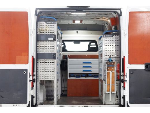 Peugeot Boxer 2.0 BlueHDI 130pk E6 L1H2 Premium Airco/Camera/Inrichting 06-2018 ActivLease financial lease