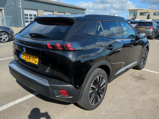 Peugeot e-2008 EV GT 50 kWh | 3-Fase | Alcantara | Stoelverwarming | Climate | Camera | Adaptive Cruise | | 11 k... ActivLease financial lease