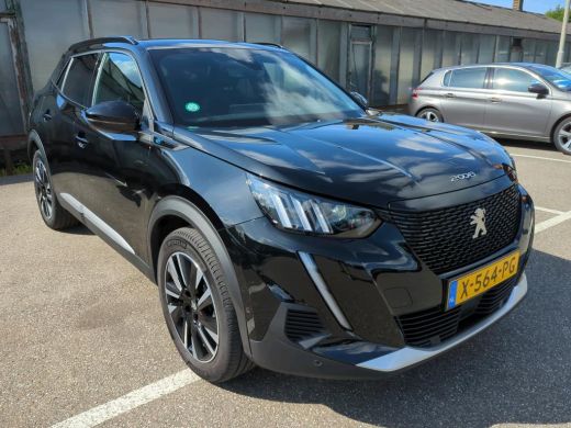 Peugeot e-2008 EV GT 50 kWh | 3-Fase | Alcantara | Stoelverwarming | Climate | Camera | Adaptive Cruise | | 11 k... ActivLease financial lease