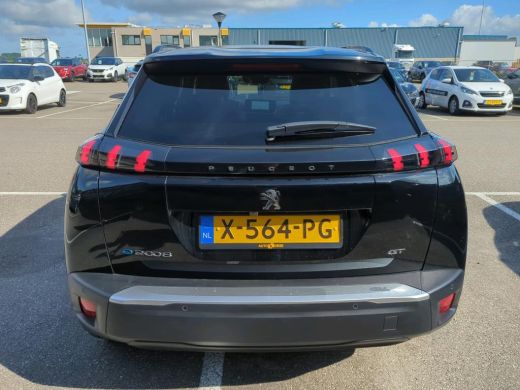 Peugeot e-2008 EV GT 50 kWh | 3-Fase | Alcantara | Stoelverwarming | Climate | Camera | Adaptive Cruise | | 11 k... ActivLease financial lease