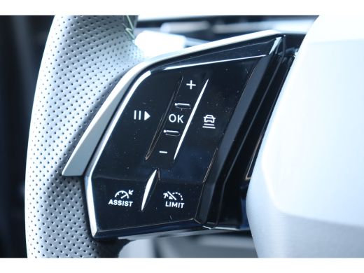 Peugeot e-3008 73KWH GT AVANTAGE 214PK / NAVI / LEDER / CLIMA / FULL-LED / 20" LMV / KEYLESS / WARMTEPOMP / 360°... ActivLease financial lease