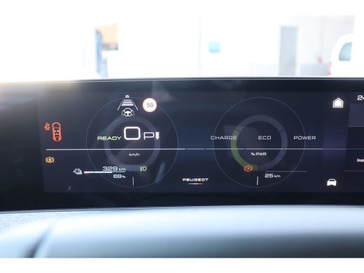 Peugeot e-3008 73KWH GT AVANTAGE 214PK / NAVI / LEDER / CLIMA / FULL-LED / 20" LMV / KEYLESS / WARMTEPOMP / 360°... ActivLease financial lease