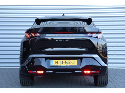 Peugeot e-3008 73KWH GT AVANTAGE 214PK / NAVI / LEDER / CLIMA / FULL-LED / 20" LMV / KEYLESS / WARMTEPOMP / FOCA... ActivLease financial lease