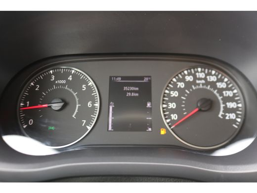 Renault Master 2.3 dCi 145pk Bakwagen met Laadklep ActivLease financial lease