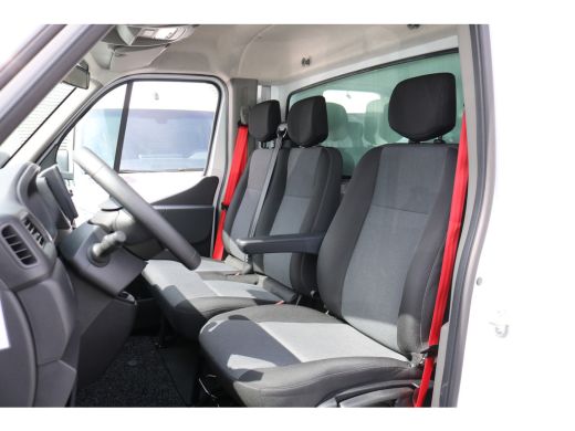 Renault Master 2.3 dCi 145pk Bakwagen met Laadklep ActivLease financial lease