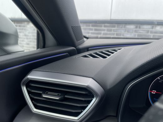 Seat Leon 1.4 TSI eHybrid PHEV FR Business Intense | LED | Virtual Cockpit | Memory | Navi | Camera | Carpl... ActivLease financial lease