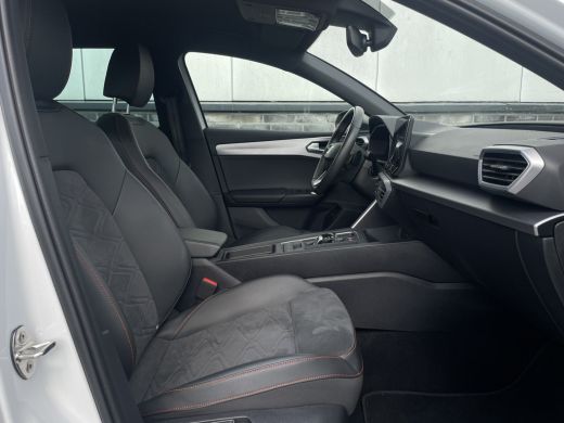 Seat Leon 1.4 TSI eHybrid PHEV FR Business Intense | LED | Virtual Cockpit | Memory | Navi | Camera | Carpl... ActivLease financial lease