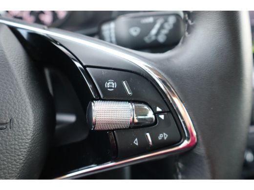 Skoda Kamiq 110PK 1.0 TSI Ambition | Airco | Apple Carplay/Android Auto|telefoonintegratie premium | Cruise c... ActivLease financial lease