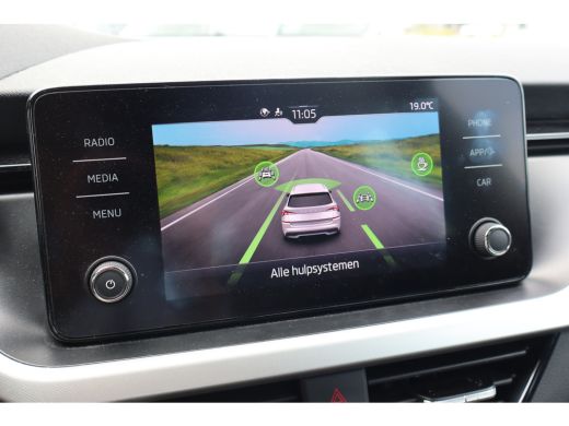 Skoda Kamiq 1.0 TSI Sport Business | Cruise control | Dakrails | Draadloze telefoonlader ActivLease financial lease