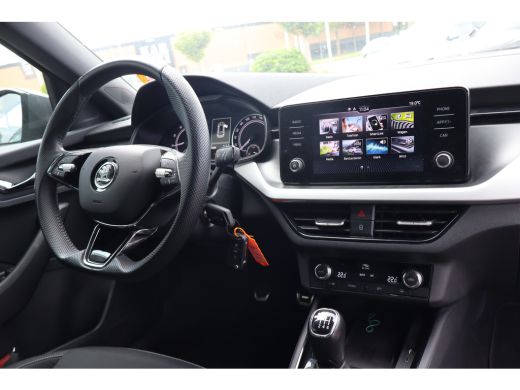 Skoda Kamiq 1.0 TSI Sport Business | Cruise control | Dakrails | Draadloze telefoonlader ActivLease financial lease