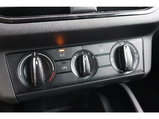 Skoda Scala 110PK 1.0 TSI Ambition | Airco | Apple Carplay/Android Auto|telefoonintegratie premium | Cruise c... ActivLease financial lease