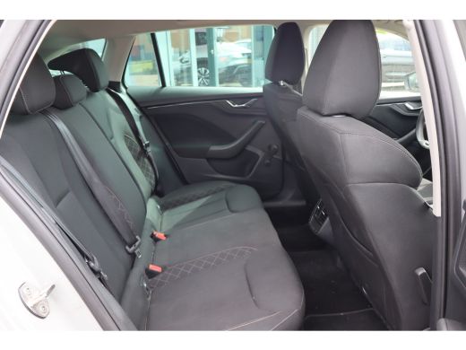 Skoda Scala 1.0 TSI Ambition | Airco | Apple Carplay/Android Auto|telefoonintegratie premium | Cruise control ActivLease financial lease