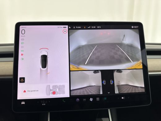 Tesla Model 3 Standard RWD Plus 60 kWh [ 3-Fase ] (INCL-BTW) Aut. *PANO | AUTO-PILOT | LUXURY-LEATHER | KEYLESS... ActivLease financial lease