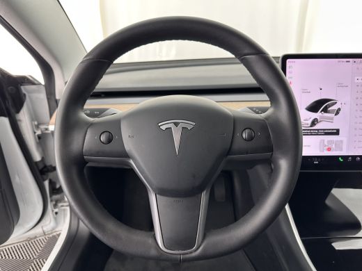 Tesla Model 3 Standard RWD Plus 60 kWh [ 3-Fase ] (INCL-BTW) Aut. *PANO | AUTO-PILOT | LUXURY-LEATHER | KEYLESS... ActivLease financial lease
