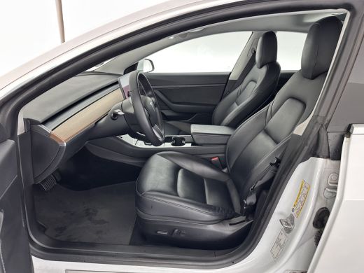 Tesla Model 3 Standard RWD Plus 60 kWh [ 3-Fase ] (INCL-BTW) Aut. *PANO | AUTO-PILOT | LUXURY-LEATHER | KEYLESS... ActivLease financial lease