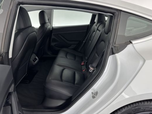 Tesla Model 3 Standard RWD Plus 60 kWh [ 3-Fase ] (INCL-BTW) Aut. *PANO | AUTO-PILOT | LUXURY-LEATHER | KEYLESS... ActivLease financial lease