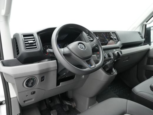 Volkswagen Crafter 30 2.0 TDI L3H2 Trendline Trekhaak Navigatie Carplay Cruise ActivLease financial lease