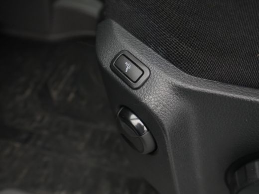 Volkswagen Crafter 30 2.0 TDI L3H3 Exclusive ActivLease financial lease