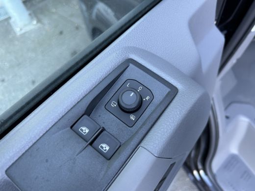 Volkswagen Crafter Exclusive BPM Vrij | Digitaal Dashboard | Trekhaak | Camera | Led | Navigatie ActivLease financial lease
