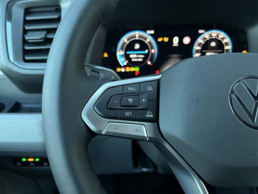 Volkswagen Crafter Exclusive BPM Vrij | Digitaal Dashboard | Trekhaak | Camera | Led | Navigatie ActivLease financial lease