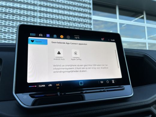 Volkswagen Crafter Exclusive BPM Vrij | Digitaal Dashboard | Trekhaak | Camera | Led | Navigatie ActivLease financial lease
