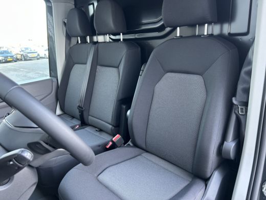 Volkswagen Crafter 35 2.0 TDI L3H3 Exclusive EURO VI | Adaptive cruise control "stop & go" | Airco | Alarmsysteem ActivLease financial lease