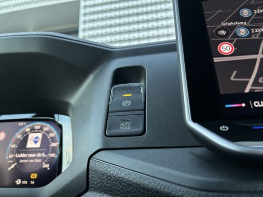 Volkswagen Crafter Exclusive BPM Vrij | Automaat | Led | Digitaal Dashboard | Trekhaak | Verwarmbaar Stuur ActivLease financial lease