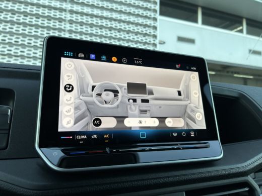 Volkswagen Crafter Exclusive BPM Vrij | Automaat | Led | Digitaal Dashboard | Trekhaak | Verwarmbaar Stuur ActivLease financial lease