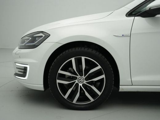 Volkswagen e-Golf E-DITION Navigatie Carplay Pdc Acc Stoelverwarming 58 ActivLease financial lease