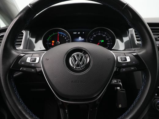 Volkswagen e-Golf E-DITION Navigatie Carplay Pdc Acc Stoelverwarming 58 ActivLease financial lease