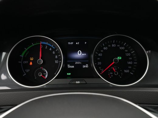 Volkswagen e-Golf E-DITION Navigatie Carplay Pdc Acc Stoelverwarming 58 ActivLease financial lease