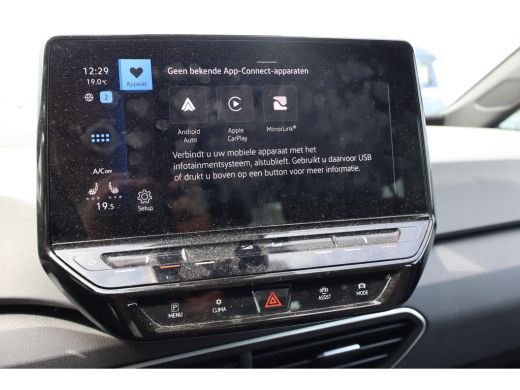 Volkswagen ID.3 Life 58 kWh | Airco (automatisch) | Hill hold functie | Keyless start ActivLease financial lease