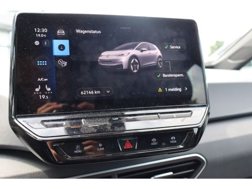 Volkswagen ID.3 Life 58 kWh | Airco (automatisch) | Hill hold functie | Keyless start ActivLease financial lease