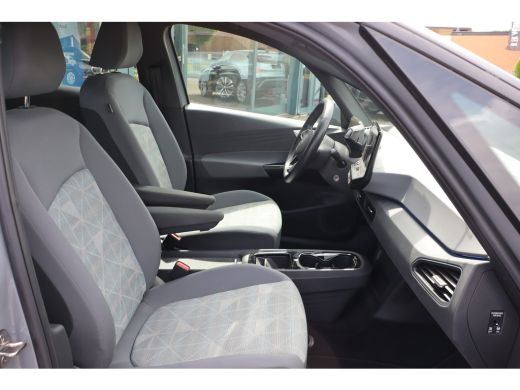 Volkswagen ID.3 Life 58 kWh | Airco (automatisch) | Hill hold functie | Keyless start ActivLease financial lease