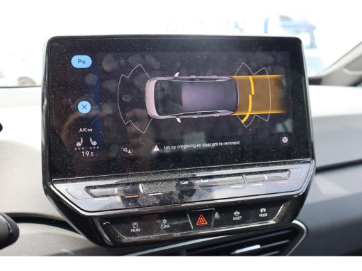 Volkswagen ID.3 Life 58 kWh | Airco (automatisch) | Hill hold functie | Keyless start ActivLease financial lease