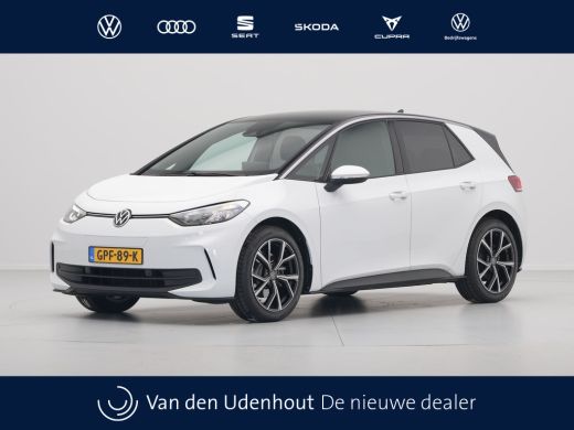 Volkswagen ID.3 Pure Oranje Edition 52 kWh Navigatie Pdc Clima Acc Volkswagen ID.3 Pure Oranje Edition 52 kWh Navigatie Pdc Clima Acc
